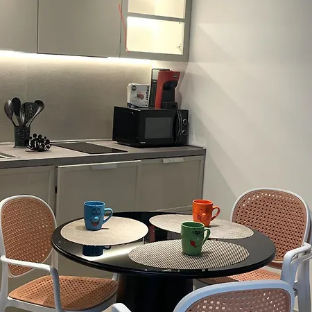 Fourteensuitetropea *