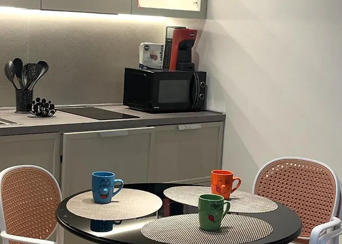 Fourteensuitetropea *