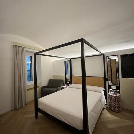 Casa vacanze Fourteensuitetropea *